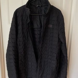 North Face men’s thermoball shell jacket